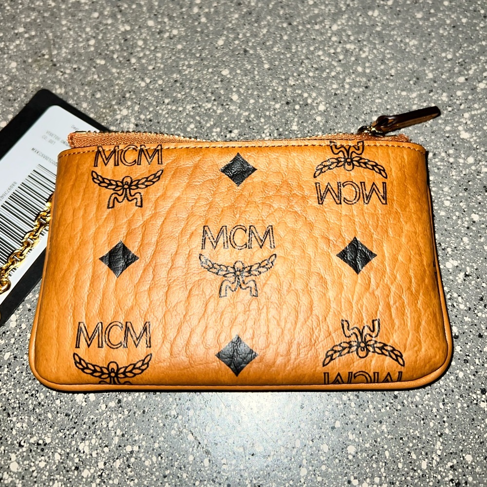 MCM KEY CHAIN POUCH| AUTHENTIC| ORIGINAL BROWN LOGO
